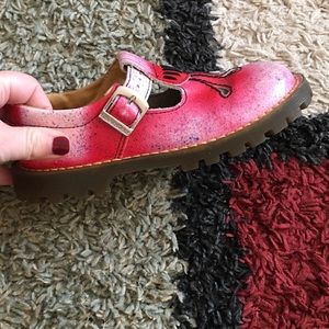 Girls Dr Martens